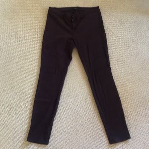 J Brand plum skinny jeans with stretch!